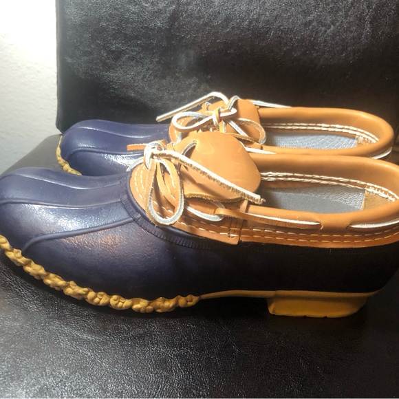 L.L. Bean Boots Womens Blue Tan Bottoms Duck Boot Gum Sole Rain Boots Size 9N - Picture 4 of 12